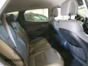 ✅ 2017 Hyundai Santa Fe 2.4L • VIN: 5NMZU3LB9HH026568 • Лот: 51991374. Опубликован ранее на Copart с пробегом Не указан. Бесплатный доступ к архиву аукционных продаж из США и подробный отчёт об истории автомобиля на DreamBid. Изображение 11.