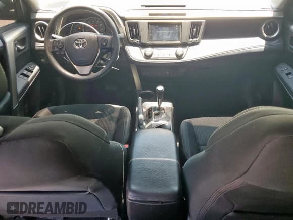 ✅ 2014 Toyota RAV4 XLE • VIN: 2T3WFREV8EW115059 • Lot: 65353465. Listed on Copart with 105,798 mi. Free auction sales archive from the USA and detailed vehicle history report at DreamBid. Image 8.