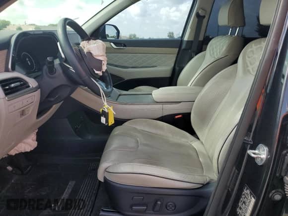 ✅ 2021 Hyundai Palisade Calligraphy • VIN: KM8R74HE2MU297972 • Lot: 68036664. Wystawiony na Copart z przebiegiem 45 284 mil mil. Skorzystaj z bezpłatnego archiwum sprzedaży aukcyjnych z USA i zobacz szczegółowy raport historii pojazdu na DreamBid. Zdjęcie 7.