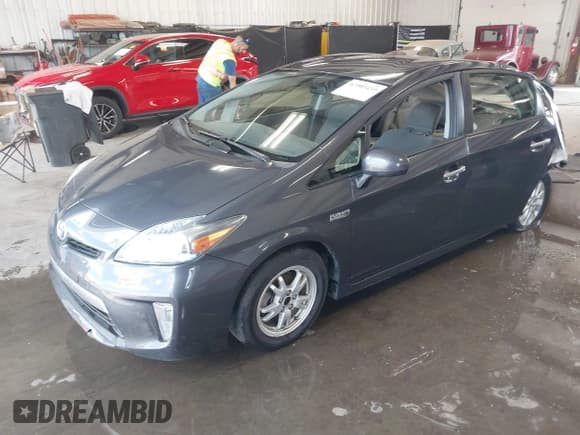 ✅ 2014 Toyota Prius • VIN: JTDKN3DP6E3054959 • Lot: 42905459. Listed on IAAI with 134,643 mi. Free auction sales archive from the USA and detailed vehicle history report at DreamBid. Image 2.