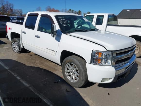 ✅ 2009 Chevrolet Silverado 1500 • VIN: 2GCEC23J691124353 • Лот: 43708786. Опубликован ранее на IAAI с пробегом 187 614 миль. Бесплатный доступ к архиву аукционных продаж из США и подробный отчёт об истории автомобиля на DreamBid. Изображение 1.