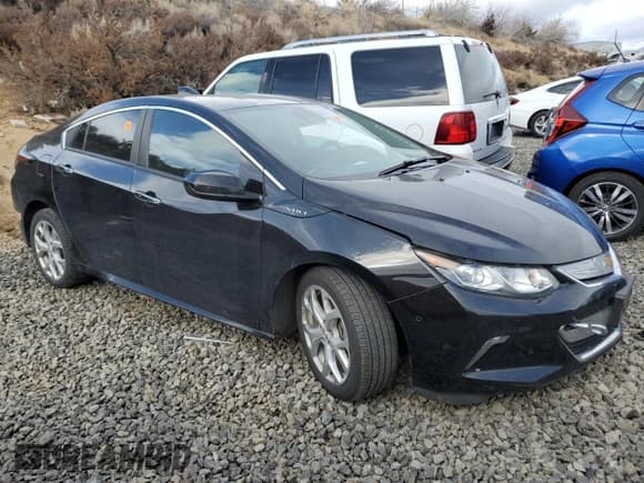 ✅ 2018 Chevrolet Volt Premier • VIN: 1G1RD6S5XJU137196 • Lot: 82900643. Wystawiony na Copart z przebiegiem Nie podano. Bezpłatny archiwum sprzedaży aukcyjnych z USA i szczegółowy raport historii pojazdu na DreamBid. Zdjęcie 4.