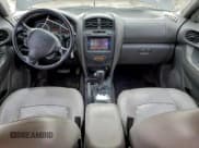 ✅ 2006 Hyundai Santa Fe GLS • VIN: KM8SC13E86U084658 • Lot: 94516235. Listed on Copart with 9,251 mi. Free auction sales archive from the USA and detailed vehicle history report at DreamBid. Image 8.