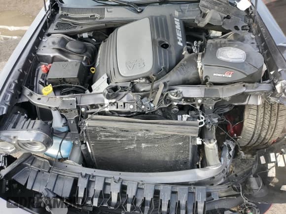 ✅ 2019 Dodge Challenger R/T • VIN: 2C3CDZBT3KH552088 • Lot: 38493633. Wystawiony na Copart z przebiegiem 67 844 mil. Bezpłatny archiwum sprzedaży aukcyjnych z USA i szczegółowy raport historii pojazdu na DreamBid. Zdjęcie 11.