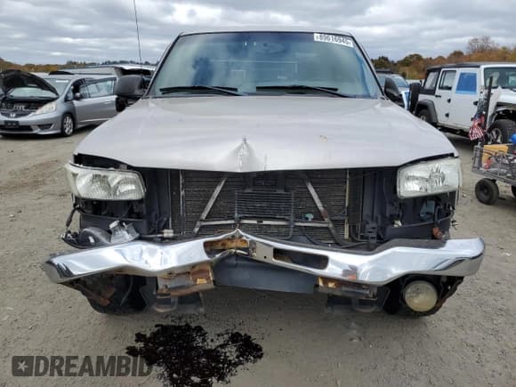 ✅ 2005 GMC Sierra 1500 SLE • VIN: 2GTEK13T851131765 • Lot: 89616945. Wystawiony na Copart z przebiegiem 219 455 mil. Bezpłatny archiwum sprzedaży aukcyjnych z USA i szczegółowy raport historii pojazdu na DreamBid. Zdjęcie 5.