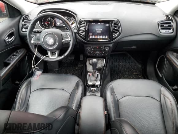 ✅ 2020 Jeep Compass Limited • VIN: 3C4NJDCB3LT132569 • Лот: 91805125. Опубликован ранее на Copart с пробегом 38 520 миль. Бесплатный доступ к архиву аукционных продаж из США и подробный отчёт об истории автомобиля на DreamBid. Изображение 8.