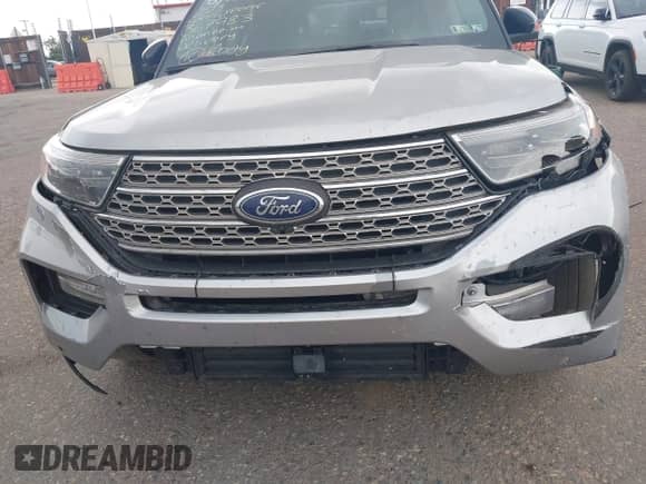 2023 Ford Explorer Limited z VIN 1FMSK8FH5PGB67983, wystawiony jako IAAI lot #43235210 z przebiegiem 53 682 mil mil oraz . Historia ofert i sprzedaży dostępna na DreamBid. Obrazek 6.