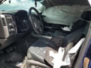 ✅ 2017 Chevrolet Silverado 1500 LT • VIN: 3GCUKREC5HG126557 • Lot: 84657925. Wystawiony na Copart z przebiegiem Nie podano. Bezpłatny archiwum sprzedaży aukcyjnych z USA i szczegółowy raport historii pojazdu na DreamBid. Zdjęcie 7.