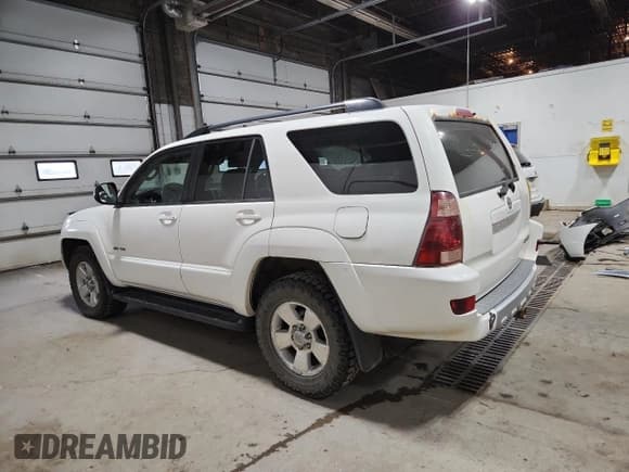 ✅ 2003 Toyota 4Runner SR5 • VIN: JTEBU14R830014403 • Лот: 84068515. Опубликован ранее на Copart с пробегом 253 430 миль. Бесплатный доступ к архиву аукционных продаж из США и подробный отчёт об истории автомобиля на DreamBid. Изображение 2.