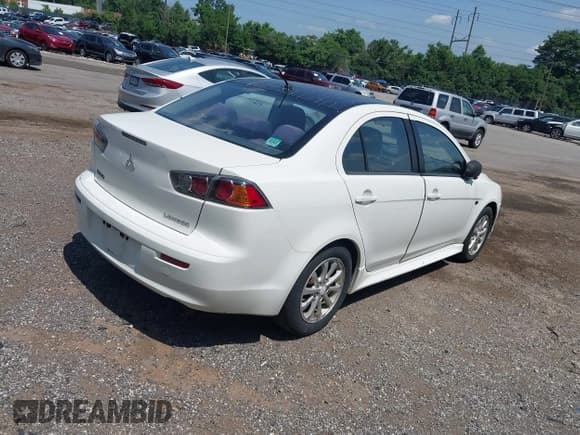 ✅ 2012 Mitsubishi Lancer ES • VIN: JA32U2FU9CU029401 • Lot: 42539982. Listed on IAAI with 161,404 mi. Free auction sales archive from the USA and detailed vehicle history report at DreamBid. Image 4.