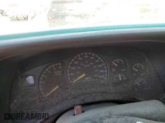 ✅ 2001 Chevrolet Suburban LT • VIN: 1GNFK16T01J227266 • Lot: 58265675. Listed on Copart with Not provided. Free auction sales archive from the USA and detailed vehicle history report at DreamBid. Image 9.