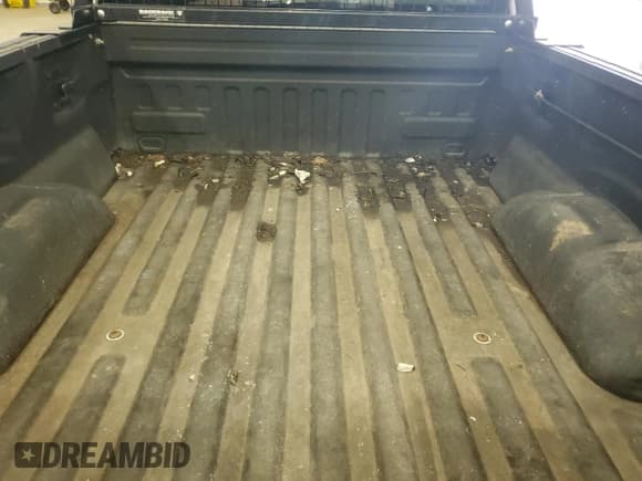 ✅ 2016 Ford F-150 XL • VIN: 1FTMF1E8XGFA81195 • Lot: 86632435. Wystawiony na Copart z przebiegiem 85 162 mil. Bezpłatny archiwum sprzedaży aukcyjnych z USA i szczegółowy raport historii pojazdu na DreamBid. Zdjęcie 10.