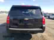 2015 Chevrolet Suburban LT z VIN 1GNSKJKC1FR570312, wystawiony jako Copart lot #71025264 z przebiegiem 385 638 mil mil oraz Szkoda całkowita • Salvage title. Historia ofert i sprzedaży dostępna na DreamBid. Obrazek 6.