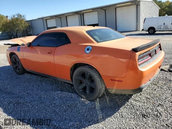 ✅ 2016 Dodge Challenger SXT • VIN: 2C3CDZAG9GH157635 • Lot: 82698255. Wystawiony na Copart z przebiegiem 168 080 mil. Bezpłatny archiwum sprzedaży aukcyjnych z USA i szczegółowy raport historii pojazdu na DreamBid. Zdjęcie 2.