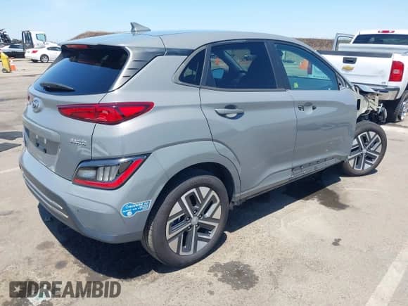 2022 Hyundai Kona Limited z VIN KM8K53AG5NU137096, wystawiony jako IAAI lot #42401140 z przebiegiem 39 230 mil mil oraz . Historia ofert i sprzedaży dostępna na DreamBid. Obrazek 4.