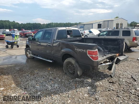 ✅ 2014 Ford F-150 XL • VIN: 1FTFW1EF5EFC91286 • Лот: 67123135. Опубликован ранее на Copart с пробегом 162 078 миль. Бесплатный доступ к архиву аукционных продаж из США и подробный отчёт об истории автомобиля на DreamBid. Изображение 2.
