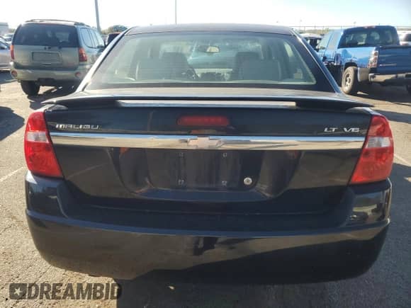 2004 Chevrolet Malibu LT z VIN 1G1ZU54874F208896, wystawiony jako Copart lot #73986604 z przebiegiem 133 911 mil mil oraz Szkoda całkowita • Salvage title. Historia ofert i sprzedaży dostępna na DreamBid. Obrazek 6.