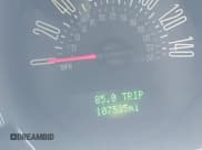 ✅ 2007 Ford Mustang GT Deluxe • VIN: 1ZVHT85H375220458 • Lot: 42914620. Wystawiony na IAAI z przebiegiem 107 535 mil. Bezpłatny archiwum sprzedaży aukcyjnych z USA i szczegółowy raport historii pojazdu na DreamBid. Zdjęcie 15.