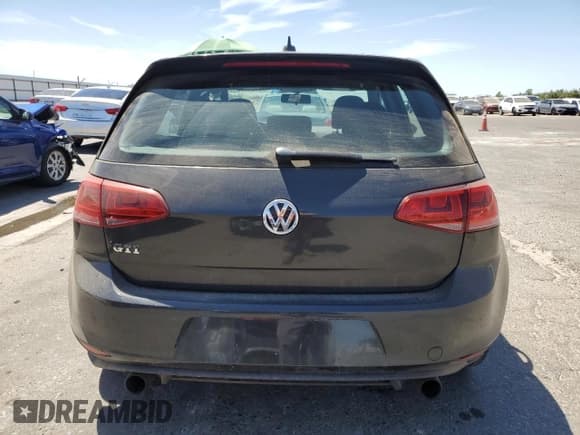 ✅ 2016 Volkswagen Golf GTI S • VIN: 3VW4T7AU1GM063308 • Lot: 67266765. Wystawiony na Copart z przebiegiem 64 292 mil. Bezpłatny archiwum sprzedaży aukcyjnych z USA i szczegółowy raport historii pojazdu na DreamBid. Zdjęcie 6.