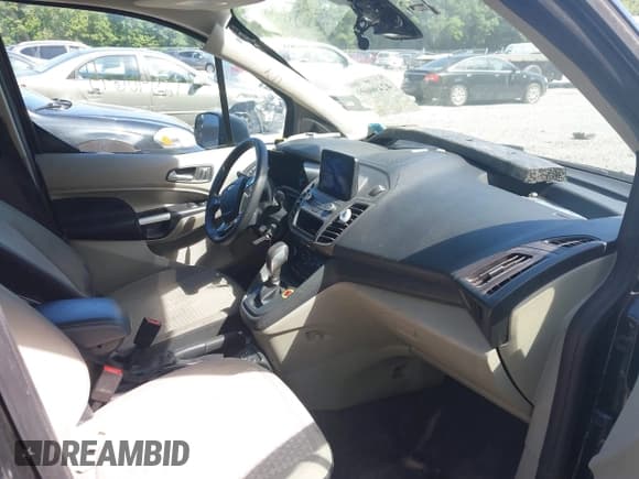 ✅ 2022 Ford Transit Connect XLT • VIN: NM0LS7T28N1523312 • Lot: 42490699. Listed on IAAI with 63,054 mi. Free auction sales archive from the USA and detailed vehicle history report at DreamBid. Image 5.