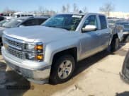 ✅ 2015 Chevrolet Silverado 1500 LT • VIN: 1GCVKREH2FZ293486 • Лот: 46230824. Опубликован ранее на Copart с пробегом 219 944 миль. Бесплатный доступ к архиву аукционных продаж из США и подробный отчёт об истории автомобиля на DreamBid. Изображение 1.