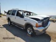 ✅ 2001 Ford Excursion Limited • VIN: 1FMSU43F11EB17834 • Lot: 60464225. Wystawiony na Copart z przebiegiem Nie podano. Bezpłatny archiwum sprzedaży aukcyjnych z USA i szczegółowy raport historii pojazdu na DreamBid. Zdjęcie 4.