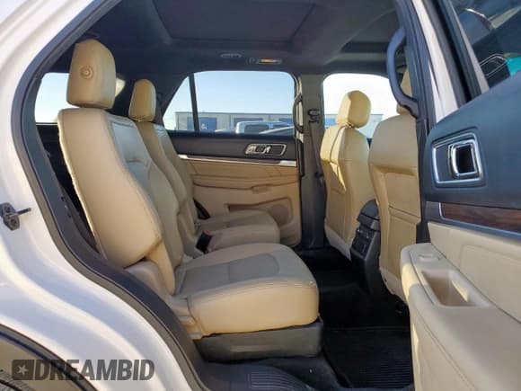 ✅ 2016 Ford Explorer Limited • VIN: 1FM5K7F86GGC21900 • Лот: 91878745. Опубликован ранее на Copart с пробегом 151 744 миль. Бесплатный доступ к архиву аукционных продаж из США и подробный отчёт об истории автомобиля на DreamBid. Изображение 11.