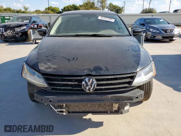 ✅ 2018 Volkswagen Jetta S • VIN: 3VW2B7AJ1JM236607 • Lot: 85322305. Listed on Copart with 117,101 mi. Free auction sales archive from the USA and detailed vehicle history report at DreamBid. Image 5.