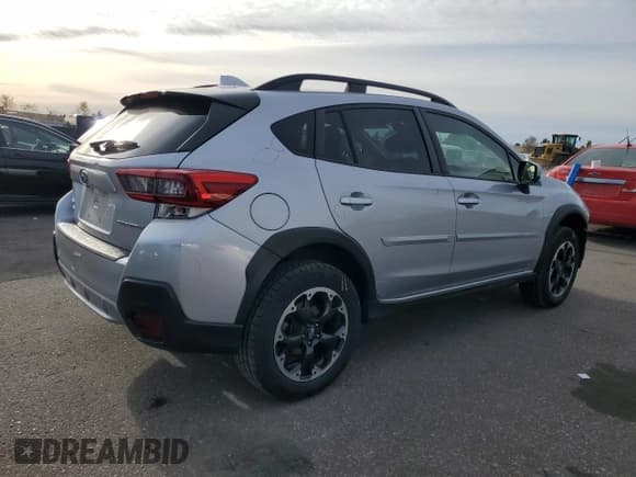 ✅ 2021 Subaru Crosstrek Premium • VIN: JF2GTAEC8M8376985 • Lot: 91900085. Listed on Copart with 73,402 mi. Free auction sales archive from the USA and detailed vehicle history report at DreamBid. Image 3.