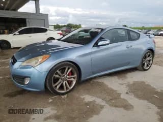 ✅ 2010 Hyundai Genesis Coupe Grand Touring • VIN: KMHHU6KH2AU020592 • Lot: 71798105. Wystawiony na Copart z przebiegiem 55 299 mil. Bezpłatny archiwum sprzedaży aukcyjnych z USA i szczegółowy raport historii pojazdu na DreamBid. Zdjęcie 1.
