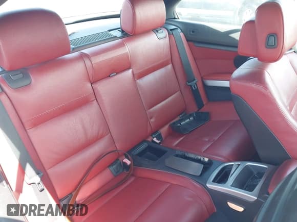 ✅ 2011 BMW 3 Series 328i • VIN: WBADW3C52BE540915 • Lot: 42602611. Listed on IAAI with 132,642 mi. Free auction sales archive from the USA and detailed vehicle history report at DreamBid. Image 8.