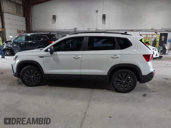 ✅ 2022 Volkswagen Taos S • VIN: 3VVAX7B29NM078578 • Лот: 42887530. Опубликован ранее на IAAI с пробегом 73 592 миль. Бесплатный доступ к архиву аукционных продаж из США и подробный отчёт об истории автомобиля на DreamBid. Изображение 14.