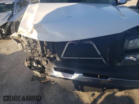 2006 Chevrolet Silverado 1500 LS z VIN 1GCEK19V06Z192917, wystawiony jako Copart lot #86732914 z przebiegiem 237 082 mil mil oraz Szkoda całkowita • Salvage title. Historia ofert i sprzedaży dostępna na DreamBid. Obrazek 11.