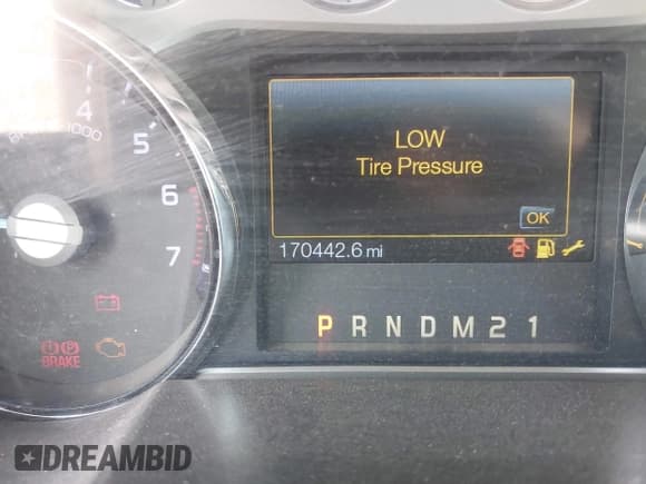 ✅ 2016 Ford F-250 XL • VIN: 1FT7W2A66GEB07093 • Lot: 42532155. Wystawiony na IAAI z przebiegiem 170 442 mil. Bezpłatny archiwum sprzedaży aukcyjnych z USA i szczegółowy raport historii pojazdu na DreamBid. Zdjęcie 15.