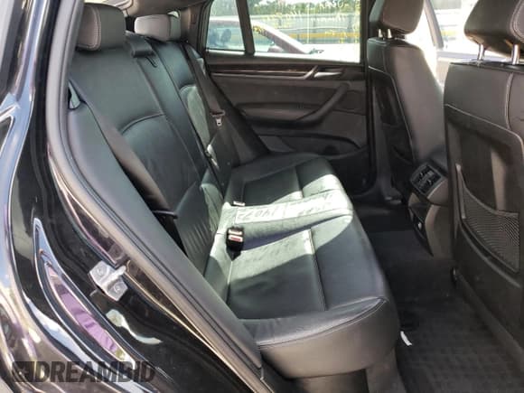 ✅ 2015 BMW X4 xDrive28i • VIN: 5UXXW3C50F0M87505 • Lot: 62977803. Wystawiony na Copart z przebiegiem 115 754 mil. Bezpłatny archiwum sprzedaży aukcyjnych z USA i szczegółowy raport historii pojazdu na DreamBid. Zdjęcie 10.