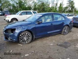 ✅ 2012 Volkswagen Jetta SEL • VIN: 3VWLP7AJ5CM385708 • Lot: 55207075. Listed on Copart with 179,981 mi. Free auction sales archive from the USA and detailed vehicle history report at DreamBid. Image 1.