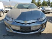 ✅ 2018 Chevrolet Volt Premier • VIN: 1G1RD6S55JU143617 • Lot: 66093994. Wystawiony na Copart z przebiegiem 79 491 mil. Bezpłatny archiwum sprzedaży aukcyjnych z USA i szczegółowy raport historii pojazdu na DreamBid. Zdjęcie 5.