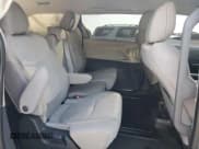 ✅ 2023 Toyota Sienna LE • VIN: 5TDKRKEC8PS166500 • Лот: 81118095. Опубликован ранее на Copart с пробегом 84 423 миль. Бесплатный доступ к архиву аукционных продаж из США и подробный отчёт об истории автомобиля на DreamBid. Изображение 11.