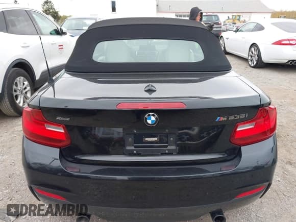 ✅ 2016 BMW 2 Series M235i xDrive • VIN: WBA1M5C57GV326742 • Лот: 43638890. Опубликован ранее на IAAI с пробегом 38 721 миль. Бесплатный доступ к архиву аукционных продаж из США и подробный отчёт об истории автомобиля на DreamBid. Изображение 16.
