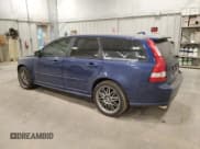 ✅ 2007 Volvo V50 2.5L Turbo • VIN: YV1MJ682972297138 • Lot: 81297444. Listed on Copart with 195,561 mi. Free auction sales archive from the USA and detailed vehicle history report at DreamBid. Image 2.