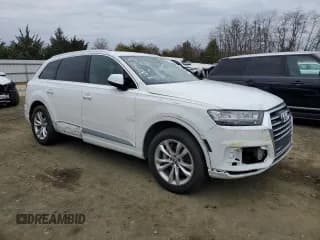 ✅ 2018 Audi Q7 Premium Plus • VIN: WA1LHAF78JD036068 • Lot: 92649105. Wystawiony na Copart z przebiegiem 79 817 mil. Bezpłatny archiwum sprzedaży aukcyjnych z USA i szczegółowy raport historii pojazdu na DreamBid. Zdjęcie 4.