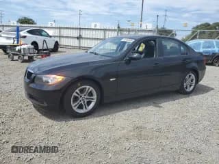 ✅ 2008 BMW 3 Series 328i • VIN: WBAVA33598KX89838 • Lot: 69793585. Wystawiony na Copart z przebiegiem Nie podano. Bezpłatny archiwum sprzedaży aukcyjnych z USA i szczegółowy raport historii pojazdu na DreamBid. Zdjęcie 1.