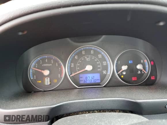 2007 Hyundai Santa Fe SE с VIN 5NMSH13E67H002361, выставлен на аукционе Copart как лот 63677825 с пробегом 327 310 миль миль и Списание • Salvage title. История ставок и продаж доступна на DreamBid. Изображение 9.