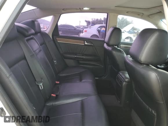 ✅ 2010 Infiniti M • VIN: JN1CY0AP6AM912095 • Lot: 46863485. Listed on Copart with 164,003 mi. Free auction sales archive from the USA and detailed vehicle history report at DreamBid. Image 11.