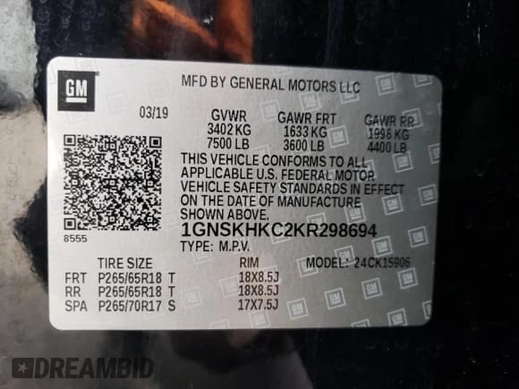 ✅ 2019 Chevrolet Suburban LT • VIN: 1GNSKHKC2KR298694 • Lot: 49498855. Wystawiony na Copart z przebiegiem 252 062 mil. Bezpłatny archiwum sprzedaży aukcyjnych z USA i szczegółowy raport historii pojazdu na DreamBid. Zdjęcie 13.