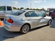 ✅ 2010 BMW 3 Series 328i • VIN: WBAPH7G51ANM52106 • Lot: 84205015. Wystawiony na Copart z przebiegiem 81 776 mil. Bezpłatny archiwum sprzedaży aukcyjnych z USA i szczegółowy raport historii pojazdu na DreamBid. Zdjęcie 3.