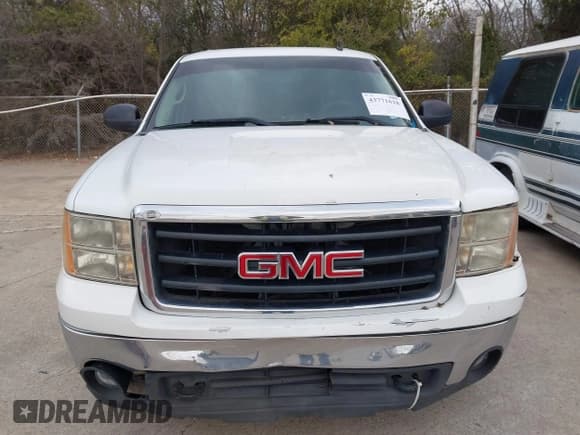 ✅ 2009 GMC Sierra 1500 • VIN: 3GTEC23C59G110579 • Лот: 43771618. Опубликован ранее на IAAI с пробегом 219 818 миль. Бесплатный доступ к архиву аукционных продаж из США и подробный отчёт об истории автомобиля на DreamBid. Изображение 11.