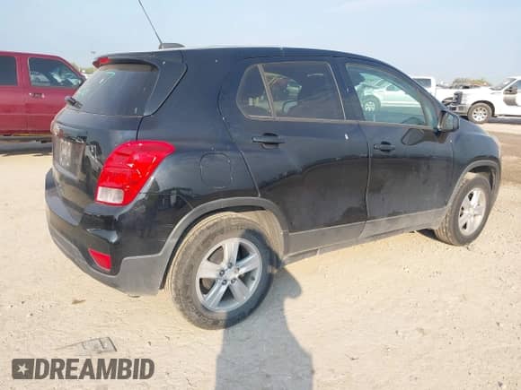 2019 Chevrolet Trax LS with VIN 3GNCJKSB2KL378144, listed as a IAAI auction lot 43036245 with 75,032 mi miles and . Bid and sale history available at DreamBid. Image 4.