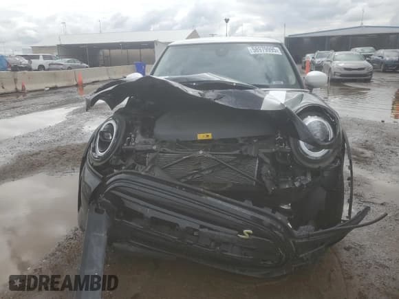 ✅ 2023 MINI Hardtop Cooper SE • VIN: WMW13DJ01P2U19472 • Lot: 59630715. Listed on Copart with 7,304 mi. Free auction sales archive from the USA and detailed vehicle history report at DreamBid. Image 5.