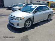 ✅ 2011 Toyota Corolla L • VIN: 2T1BU4EE9BC662709 • Lot: 43127637. Wystawiony na IAAI z przebiegiem 138 473 mil. Bezpłatny archiwum sprzedaży aukcyjnych z USA i szczegółowy raport historii pojazdu na DreamBid. Zdjęcie 21.